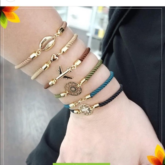 Jewerly - Picture 1 of 1